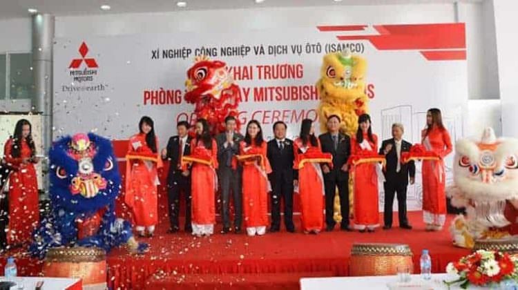Khai Trương là gì? Tổ chức khai trương đúng cách giúp chủ shop buôn may, bán đắt, thuận buồm xuôi gió